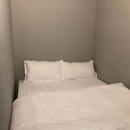 A Good Man Hostel Kota Hualien Bagian luar foto