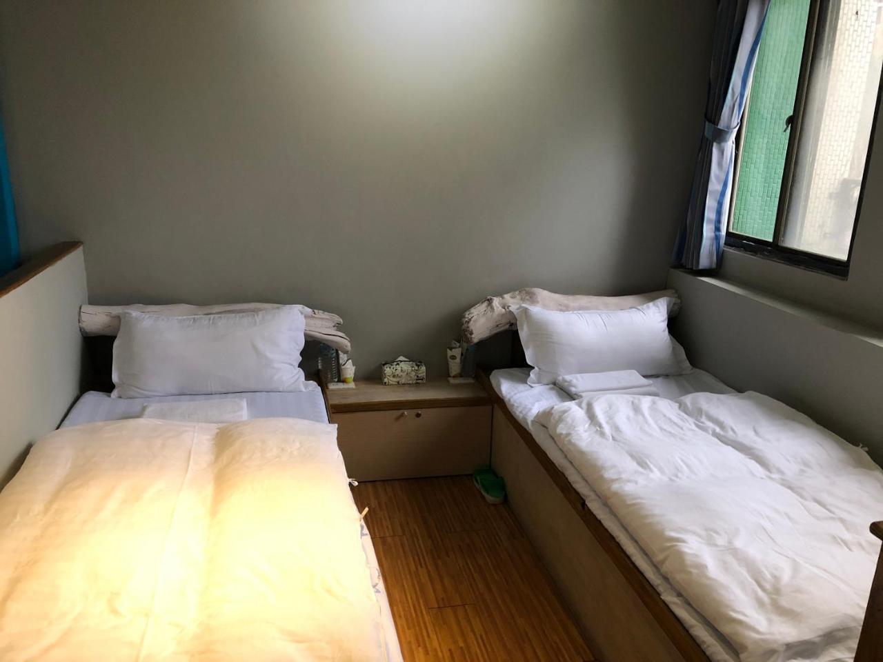 A Good Man Hostel Kota Hualien Bagian luar foto