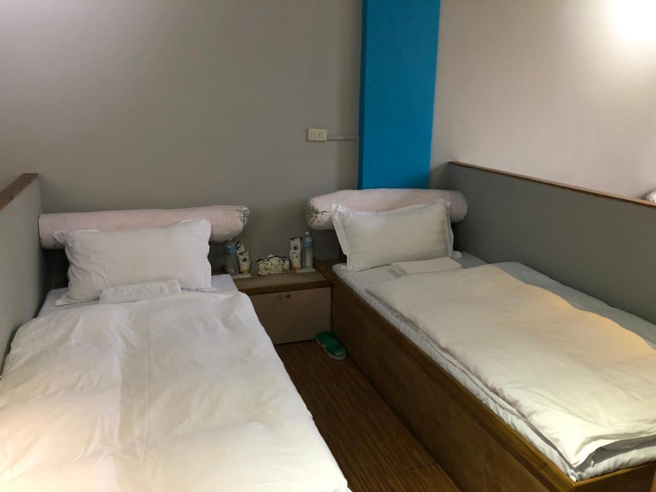 A Good Man Hostel Kota Hualien Bagian luar foto